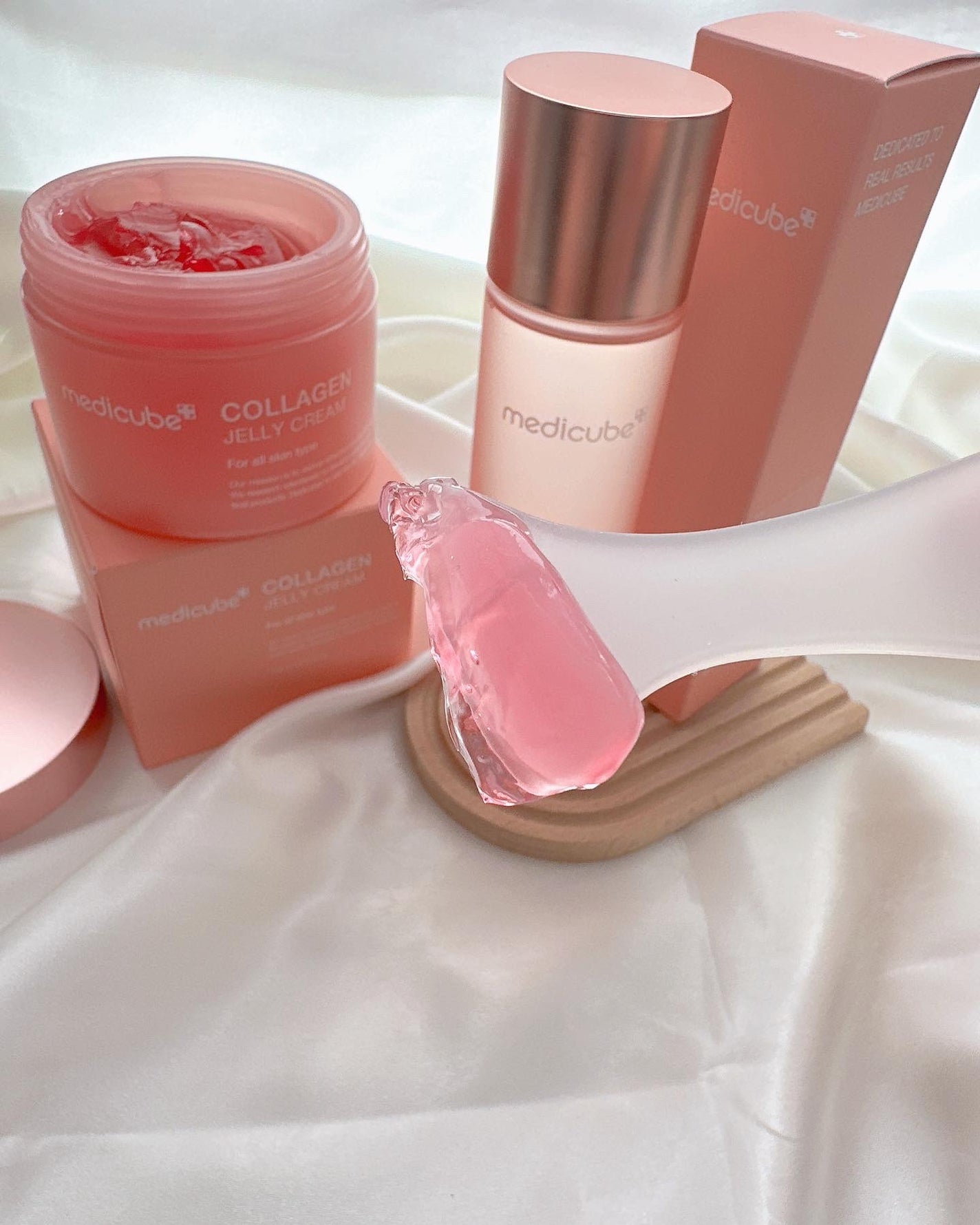 めるᙏ̤̫͚𓍯フォロバ on LIPS 「〖medicube〗コラーゲンジェルクリーム🩷┈┈┈┈┈┈┈┈..」(4枚目)