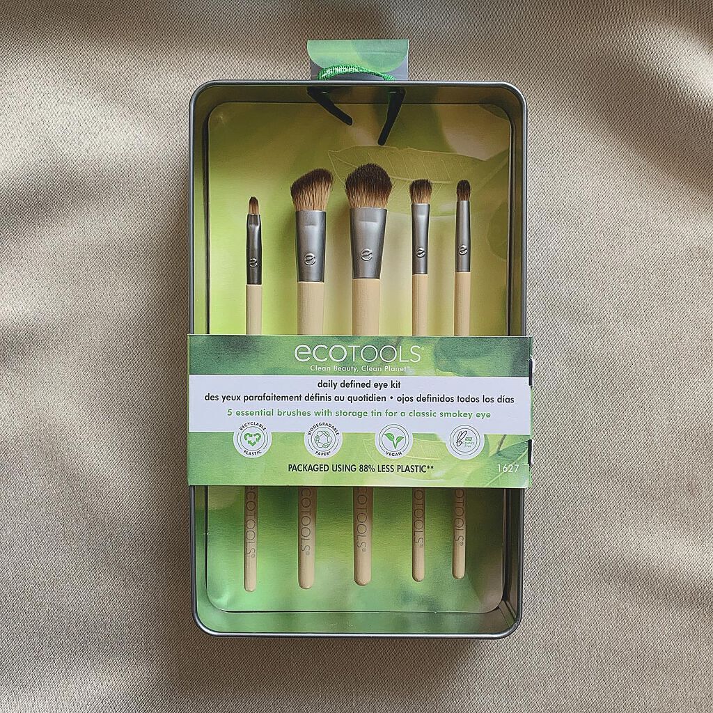 Daily Defined Eye Brush Set, 5 Piece Set & Storage Tray/EcoTools/メイクブラシを使ったクチコミ(1枚目)