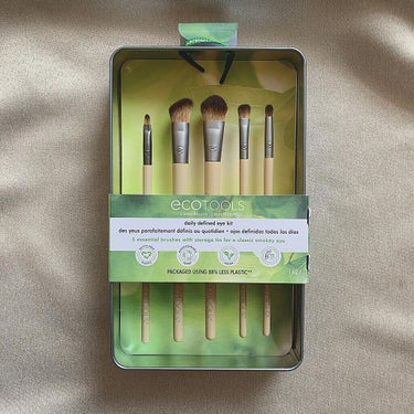 Daily Defined Eye Brush Set, 5 Piece Set & Storage Tray/EcoTools/メイクブラシを使ったクチコミ（1枚目）