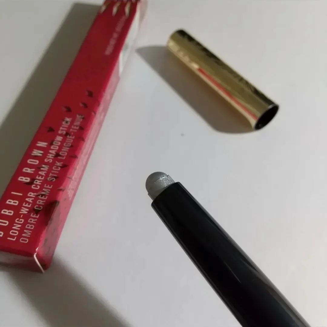 ロングウェア クリーム シャドウ スティック/BOBBI BROWN/スティックアイシャドウを使ったクチコミ(2枚目)