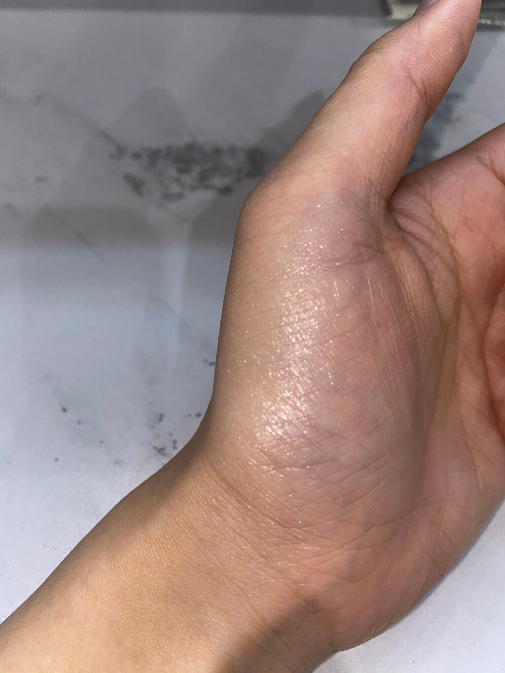 クレ・ド・ポー ボーテ レオスールデクラ/クレ・ド・ポー ボーテ/パウダーハイライトを使ったクチコミ(4枚目)