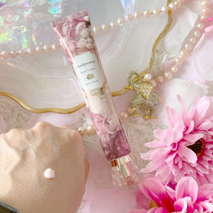 フラワーリップ 日本限定ピンクゴールドモデル/Kailijumei/口紅を使ったクチコミ(9枚目)