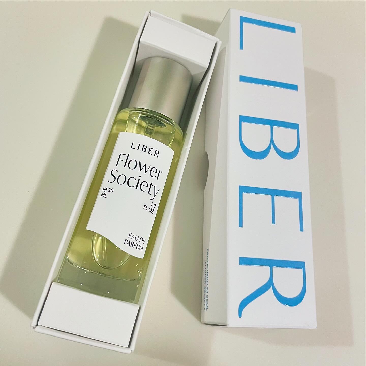 パフューム 30ml Flower Society /LIBER/香水(レディース)を使ったクチコミ（2枚目）