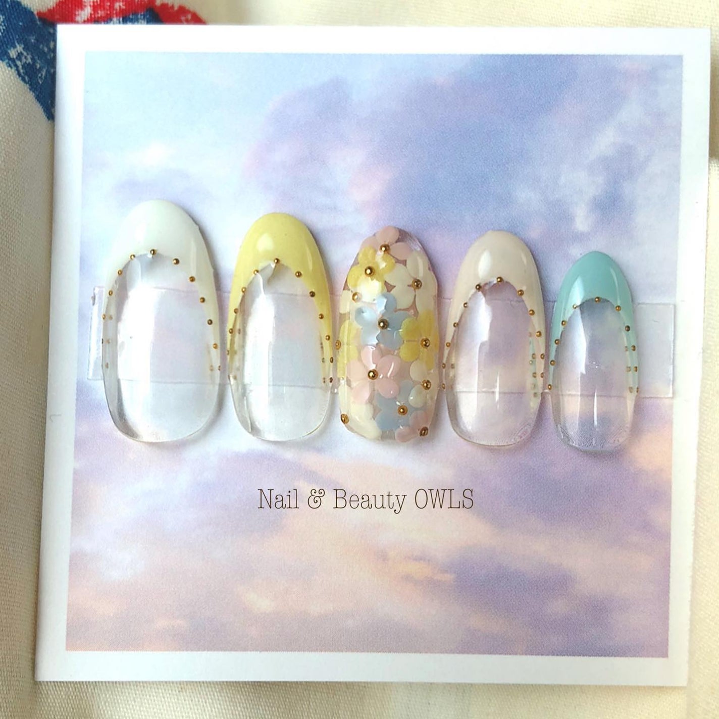 ぴよこれいと  あうるす on LIPS 「パステルフレンチ。今日は可愛い気持ちだった日。#ワイヤーネイル..」(2枚目)