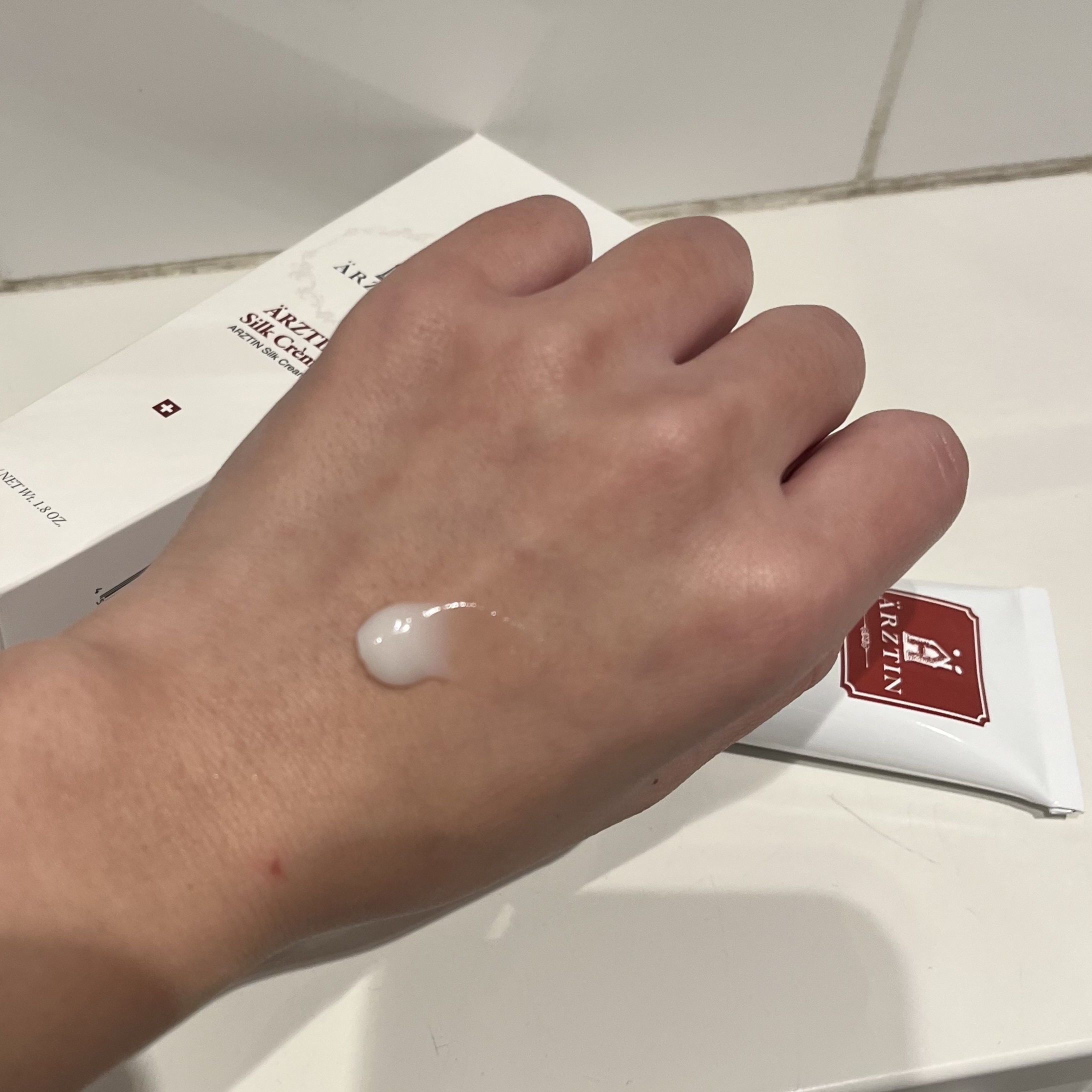 シルククリーム/エルツティン/美容液を使ったクチコミ（2枚目）