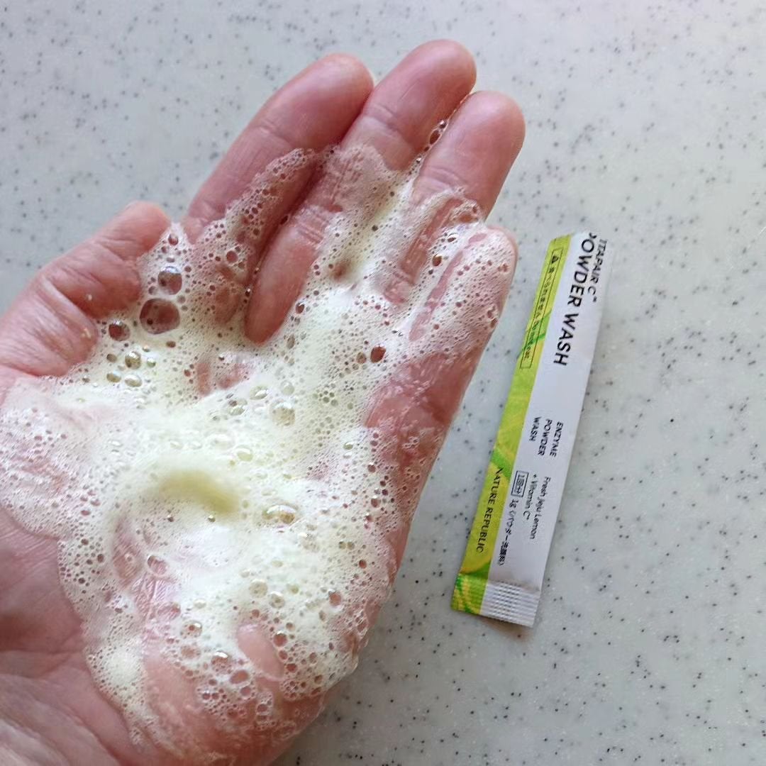 ビタペアC酵素洗顔パウダー/ネイチャーリパブリック/洗顔パウダーを使ったクチコミ(6枚目)