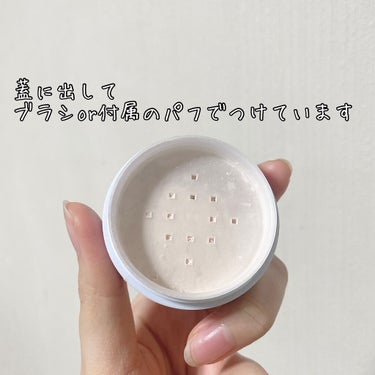 ノーセバム モイスチャーパウダー/innisfree/プレストパウダーを使ったクチコミ（2枚目）