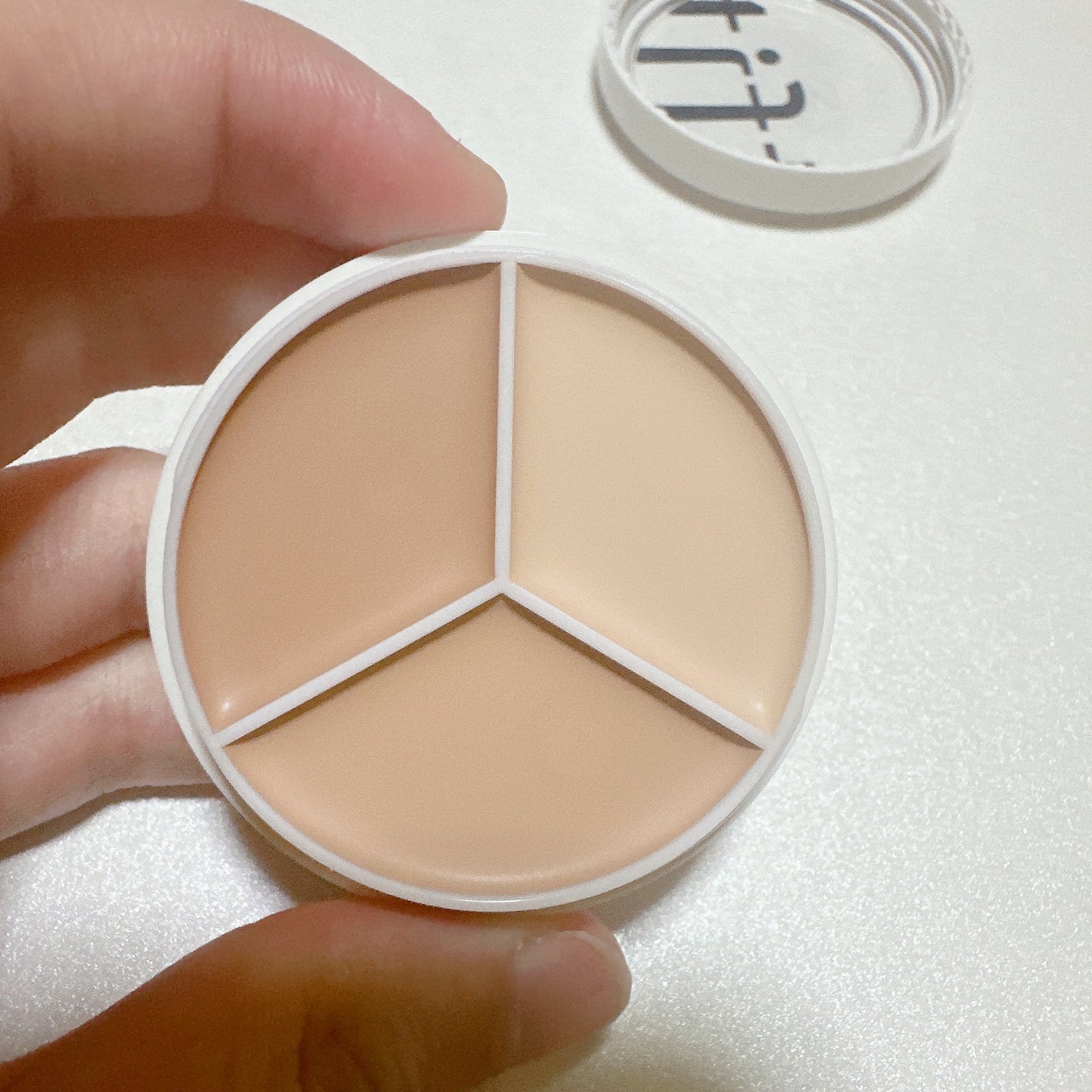 カバーアッププロコンシーラー/TFIT/パレットコンシーラーを使ったクチコミ(3枚目)