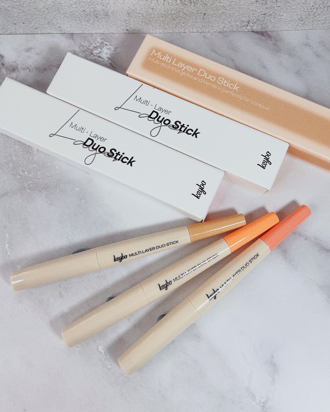 マルチレイヤーデュオスティック/keybo/リップライナーを使ったクチコミ（2枚目）