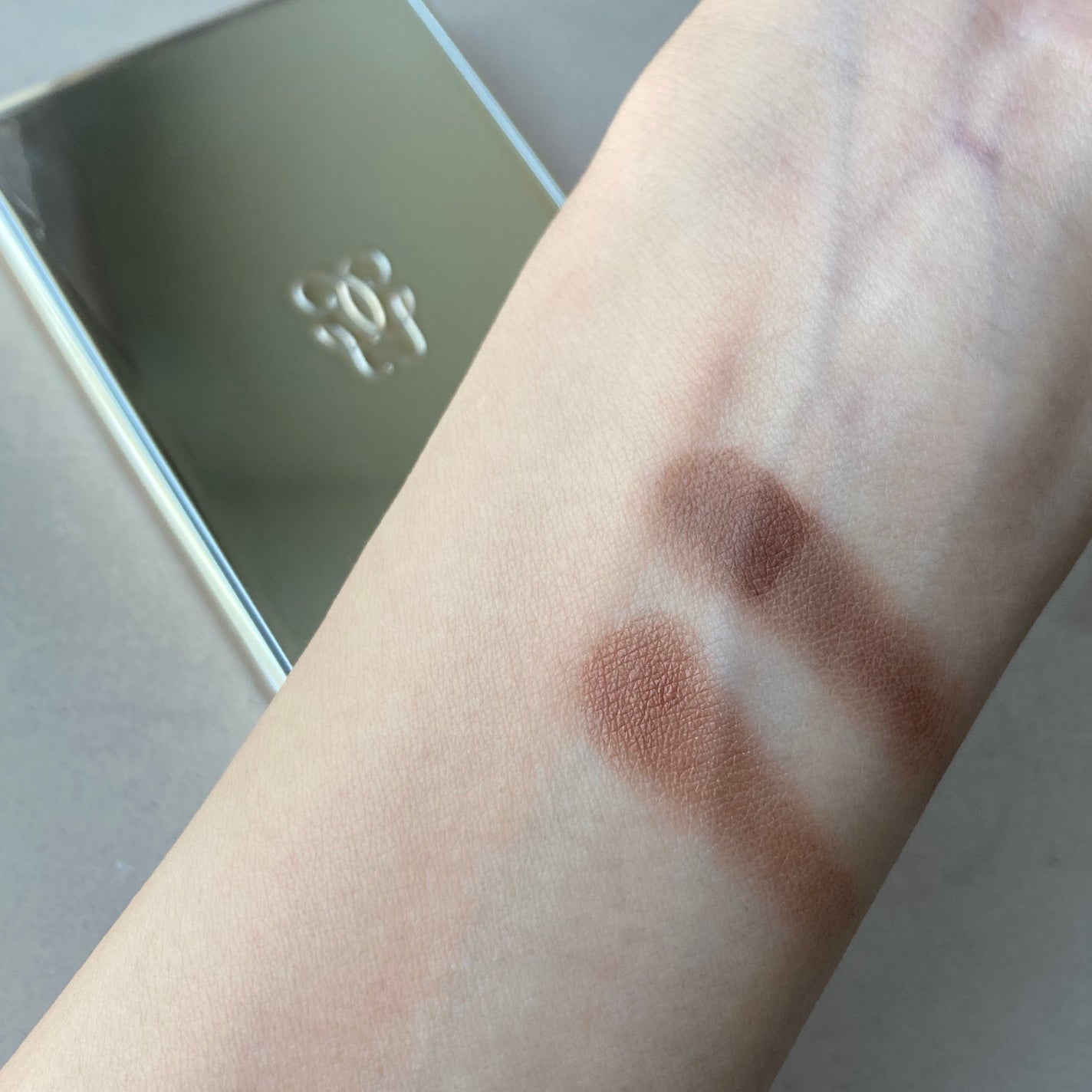 オンブル ジェ/GUERLAIN/アイシャドウパレットを使ったクチコミ(4枚目)