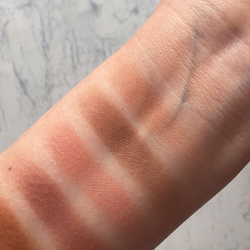 ボーン ディス ウェイ ザ ナチュラル ヌード アイシャドウ パレット/Too Faced/アイシャドウパレットを使ったクチコミ(4枚目)