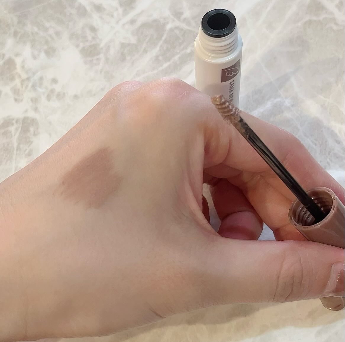 サナ ニューボーン カラーリングブロウマスカラ/サナ ニューボーン/マスカラを使ったクチコミ(3枚目)