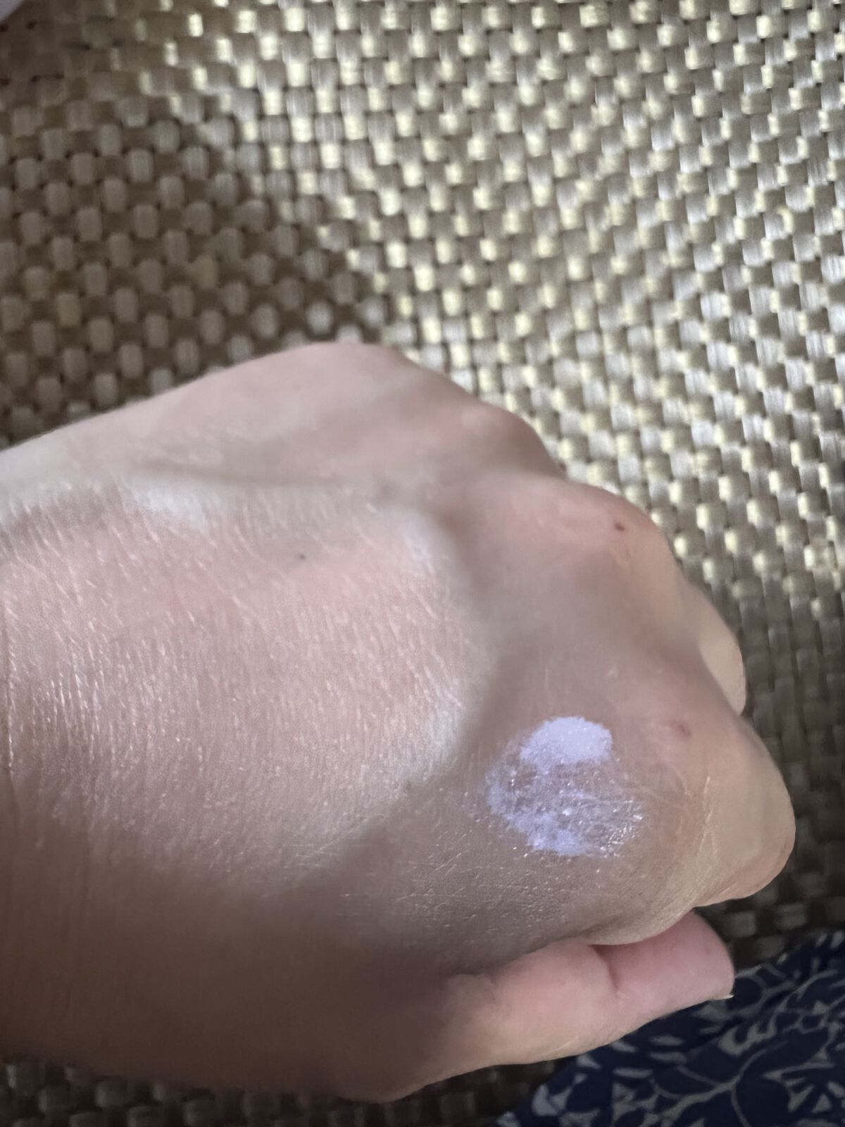 グロウ タッチ アイズ 108 光極色 -KOUKYOKUIRO/SUQQU/リキッドアイシャドウを使ったクチコミ（2枚目）