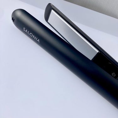 スムースシャイン ストレートヘアアイロン グレー 24mm/SALONIA/ストレートアイロンを使ったクチコミ（4枚目）