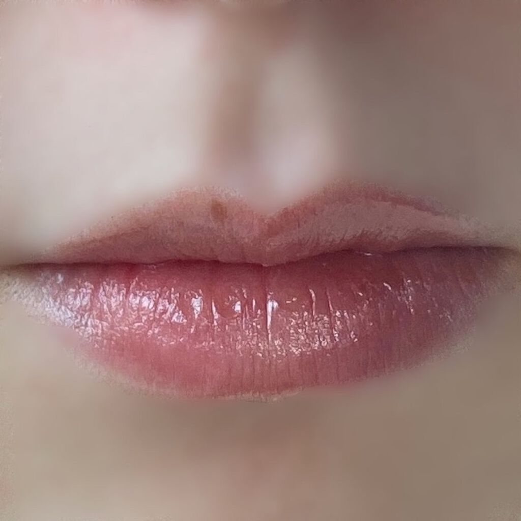 クレ・ド・ポー ボーテ ブリアンアレーブルエクラ/クレ・ド・ポー ボーテ/リップグロスを使ったクチコミ(5枚目)