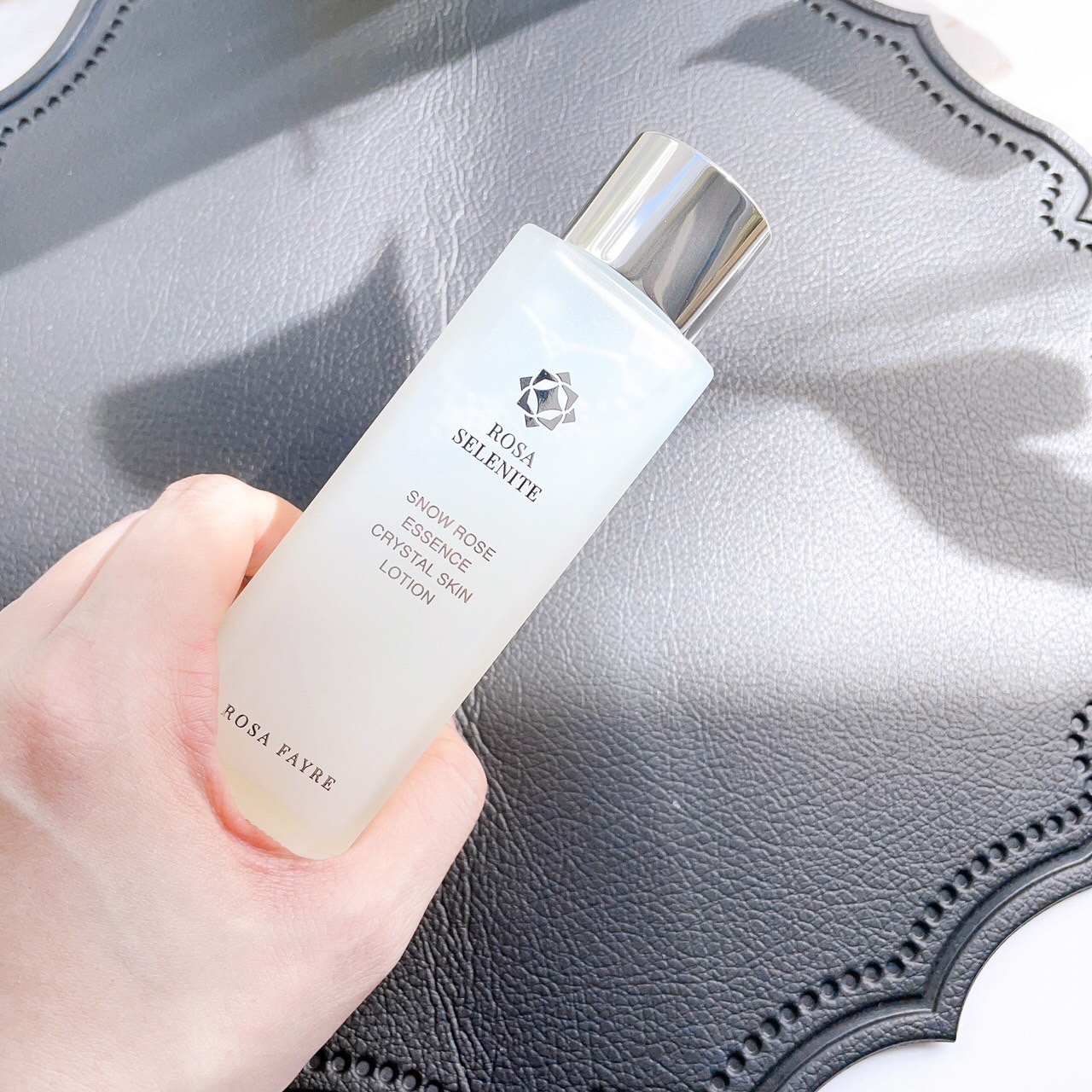 ロサ セレナイト スノーローズ エッセンス クリスタルスキン ローション/ROSA FAYRE/化粧水を使ったクチコミ（2枚目）