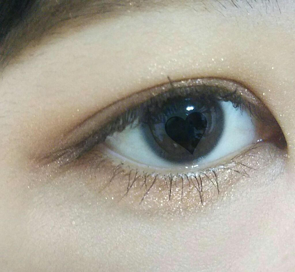 アイコニックルック アイシャドウ/JILL STUART/単色アイシャドウを使ったクチコミ（2枚目）