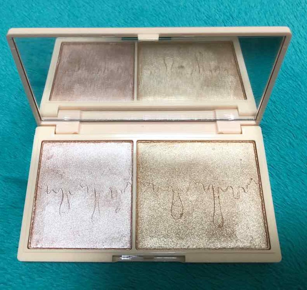 ミニチョコレート ハイライター/MAKEUP REVOLUTION/パウダーハイライトを使ったクチコミ（2枚目）