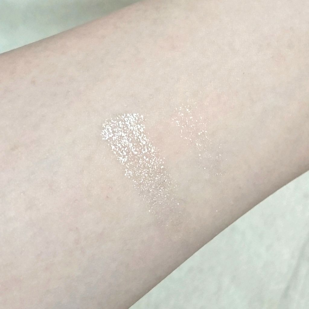 プリズム パウダーアイカラー/リンメル ロンドン/単色アイシャドウを使ったクチコミ（3枚目）