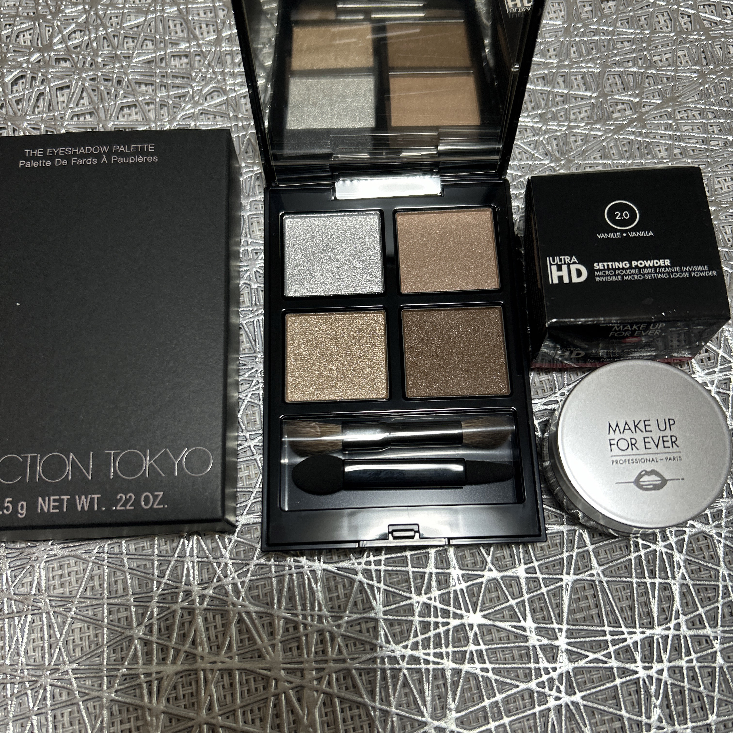 アディクション　ザ アイシャドウ パレット 107 Authentic Nude/ADDICTION/アイシャドウパレットを使ったクチコミ（2枚目）