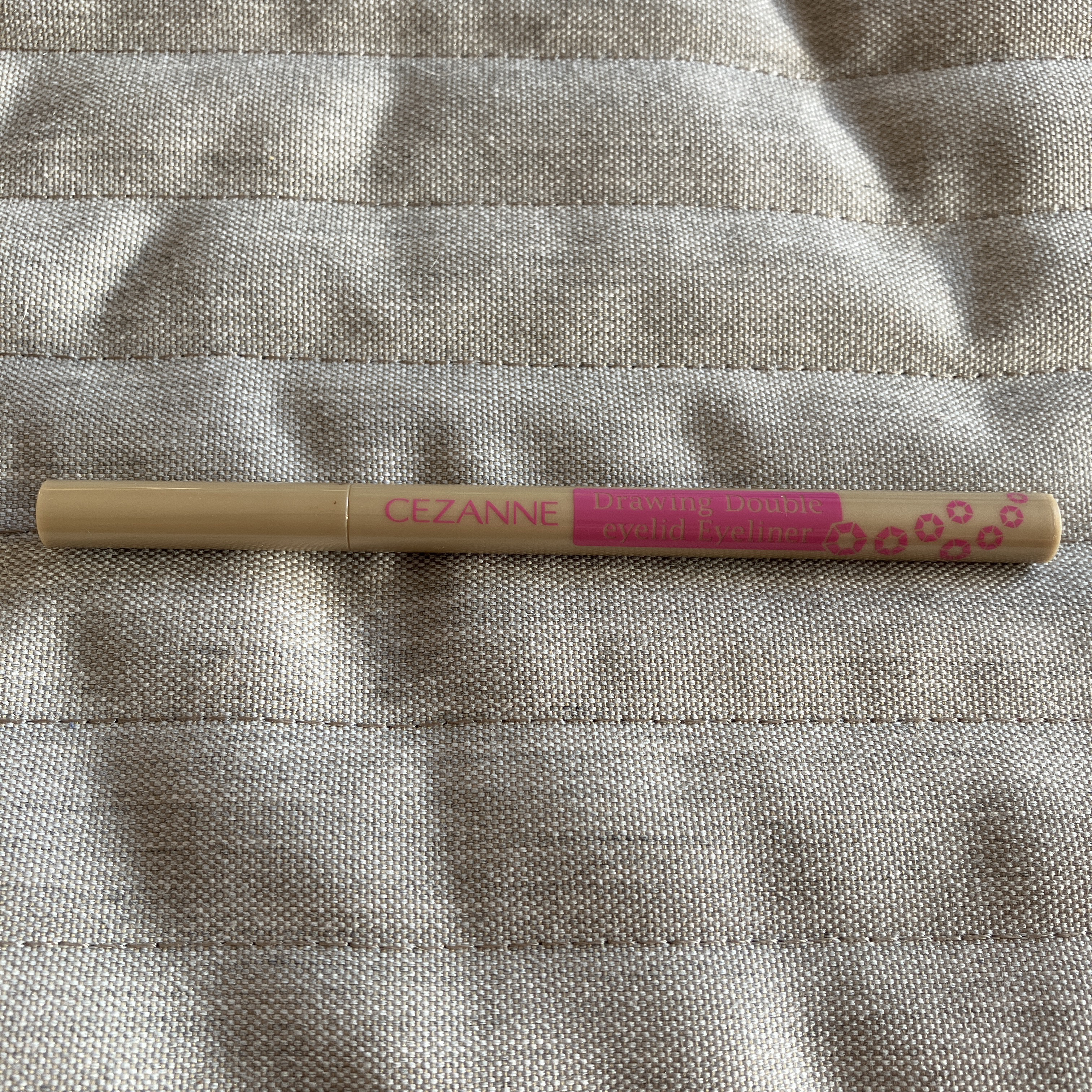 描くふたえアイライナー/CEZANNE/リキッドアイライナーを使ったクチコミ（1枚目）