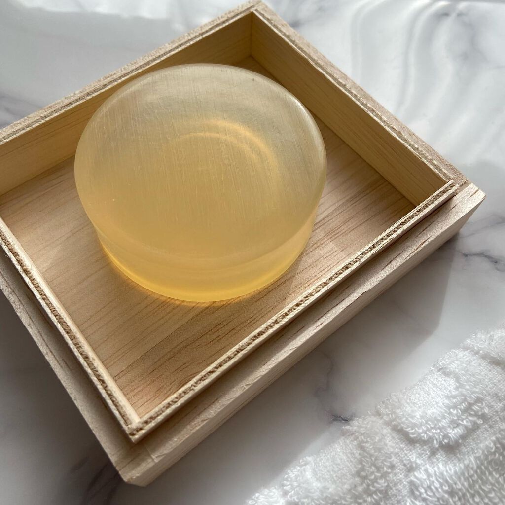 ハトムギ薬用透明石けん/ユゼ化粧品/洗顔石鹸を使ったクチコミ（3枚目）