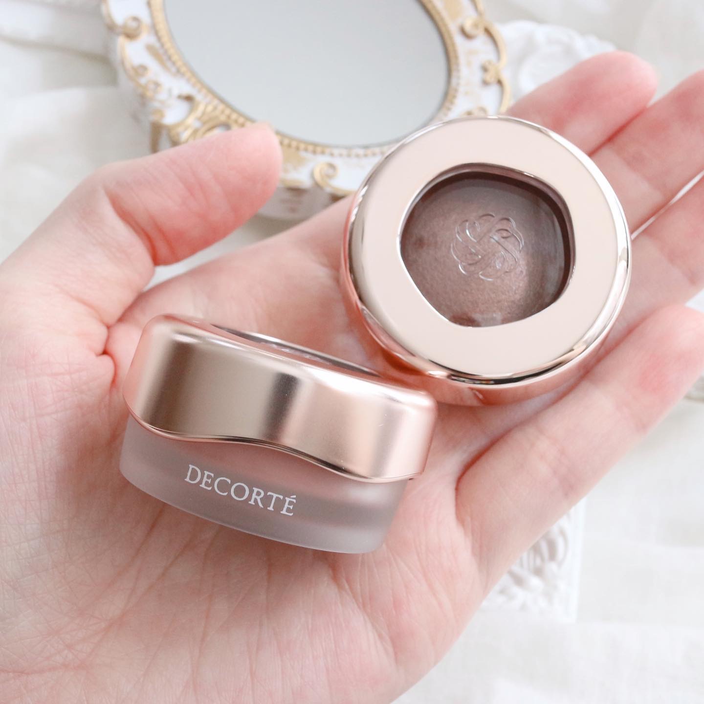 アイグロウジェム スキンシャドウ/DECORTÉ/ジェル・クリームアイシャドウを使ったクチコミ（3枚目）