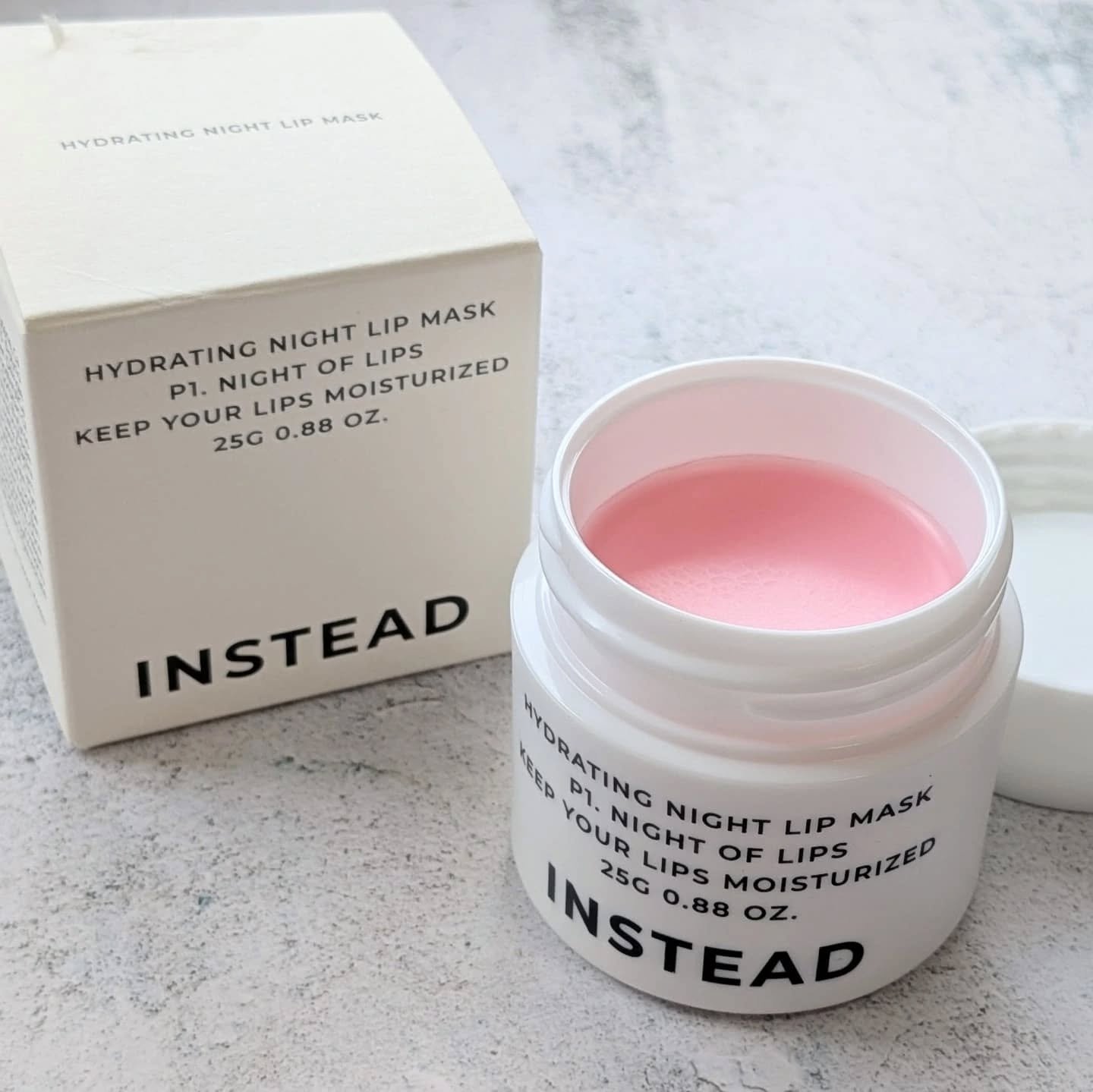 ハイドレーティング ナイト リップ マスク/INSTEAD/リップバームを使ったクチコミ（3枚目）