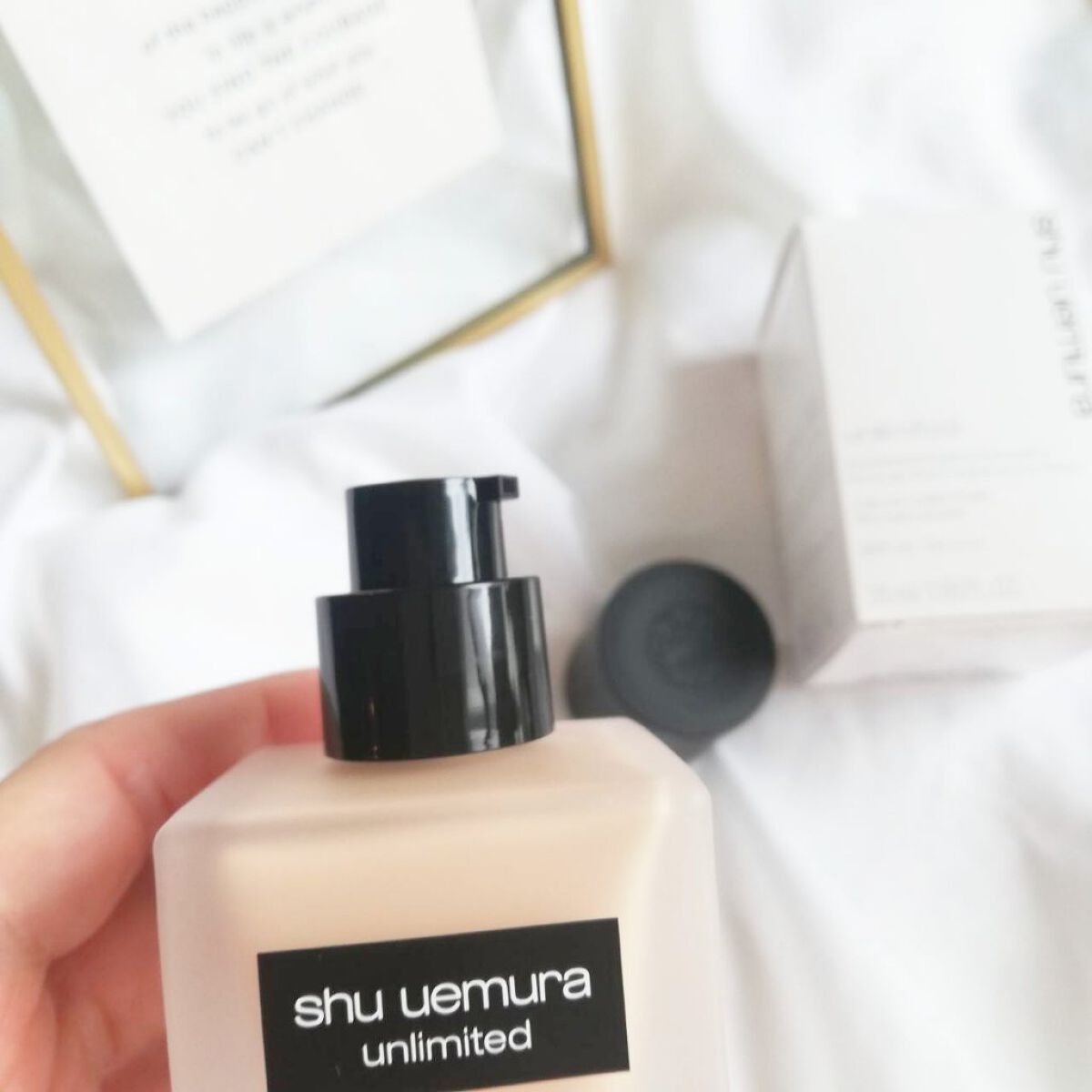 （旧）アンリミテッド ラスティング フルイド/shu uemura/リキッドファンデーションを使ったクチコミ（2枚目）