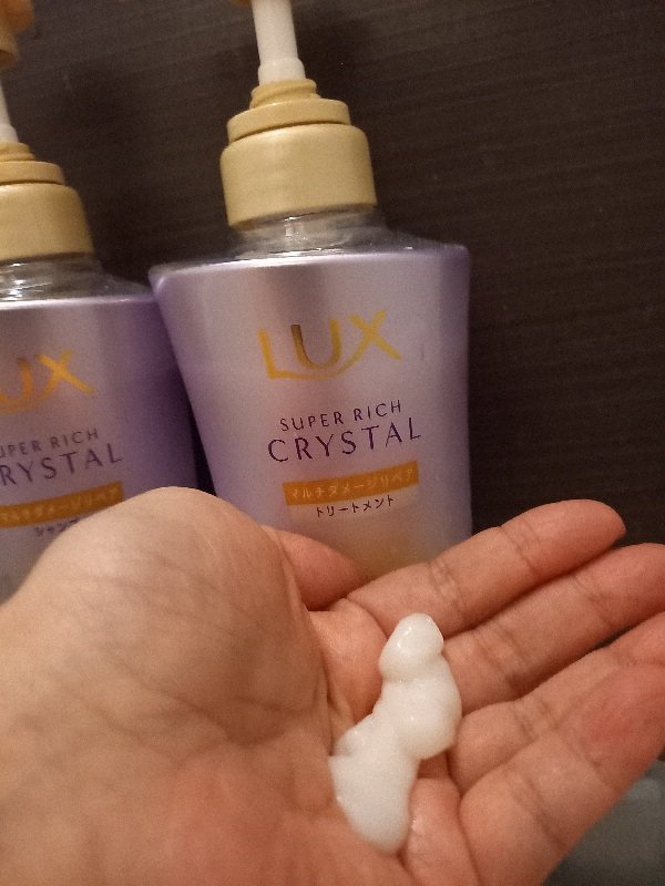 スーパーリッチクリスタル　マルチダメージリペア　シャンプー/トリートメント/LUX/市販シャンプーを使ったクチコミ（3枚目）
