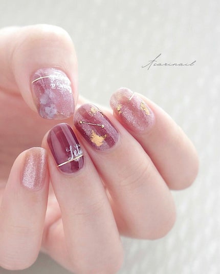 #セルフネイル,#ショートネイル,#簡単ネイル,#マニキュアネイル,#100均ネイル,#ブラウンネイル,#ラメネイル,#プチプラネイル,#フレンドネイルのネイルデザイン