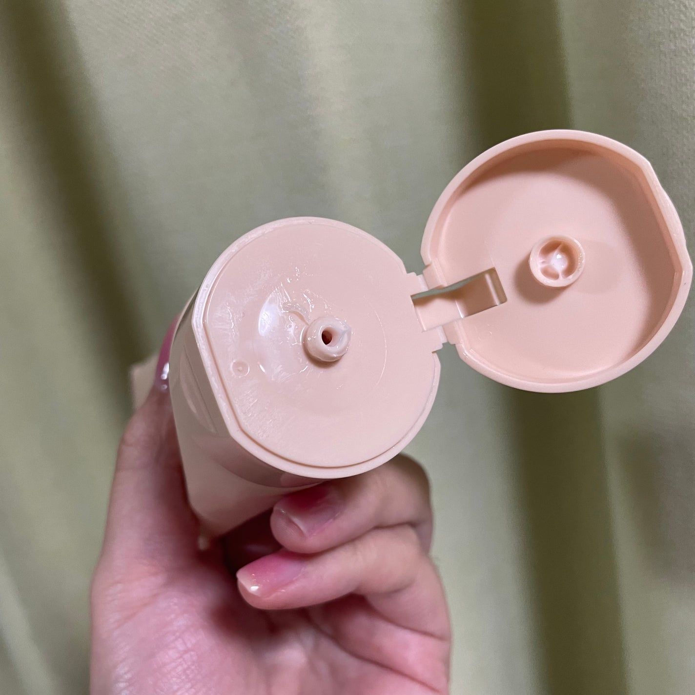 柳屋 あんず油 髪と手肌のしっとりミルク/柳屋あんず油/ヘアミルクを使ったクチコミ(3枚目)