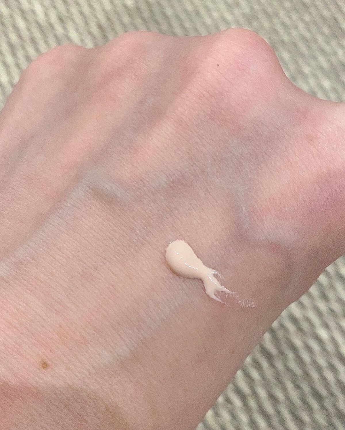 ウォータフルトーンアップサンクリーム/ダルバ/日焼け止めクリームを使ったクチコミ（3枚目）