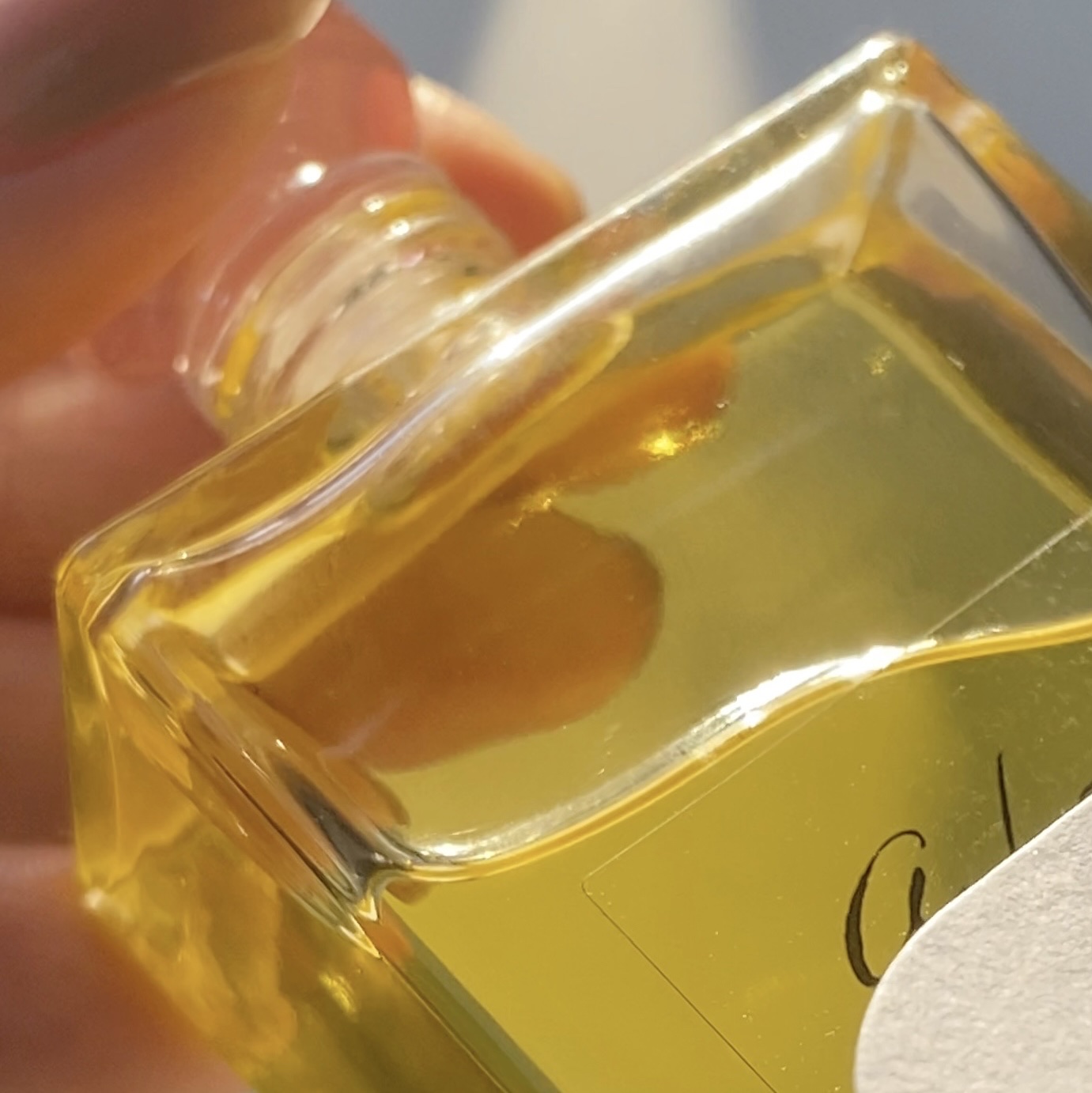 ナチュラルオイル〈ヘア&ボディ&ハンド用オイル〉/ainaLyra /ボディオイルを使ったクチコミ（2枚目）