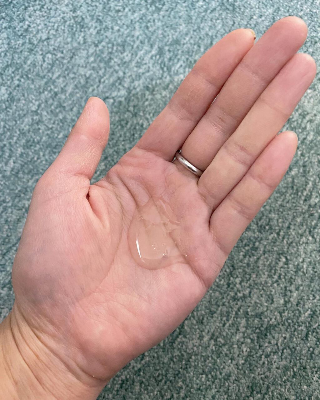 あ や め on LIPS 「今回使用させて頂いたのは「ヘアボーテボタニカルシャンプーFUS..」(3枚目)