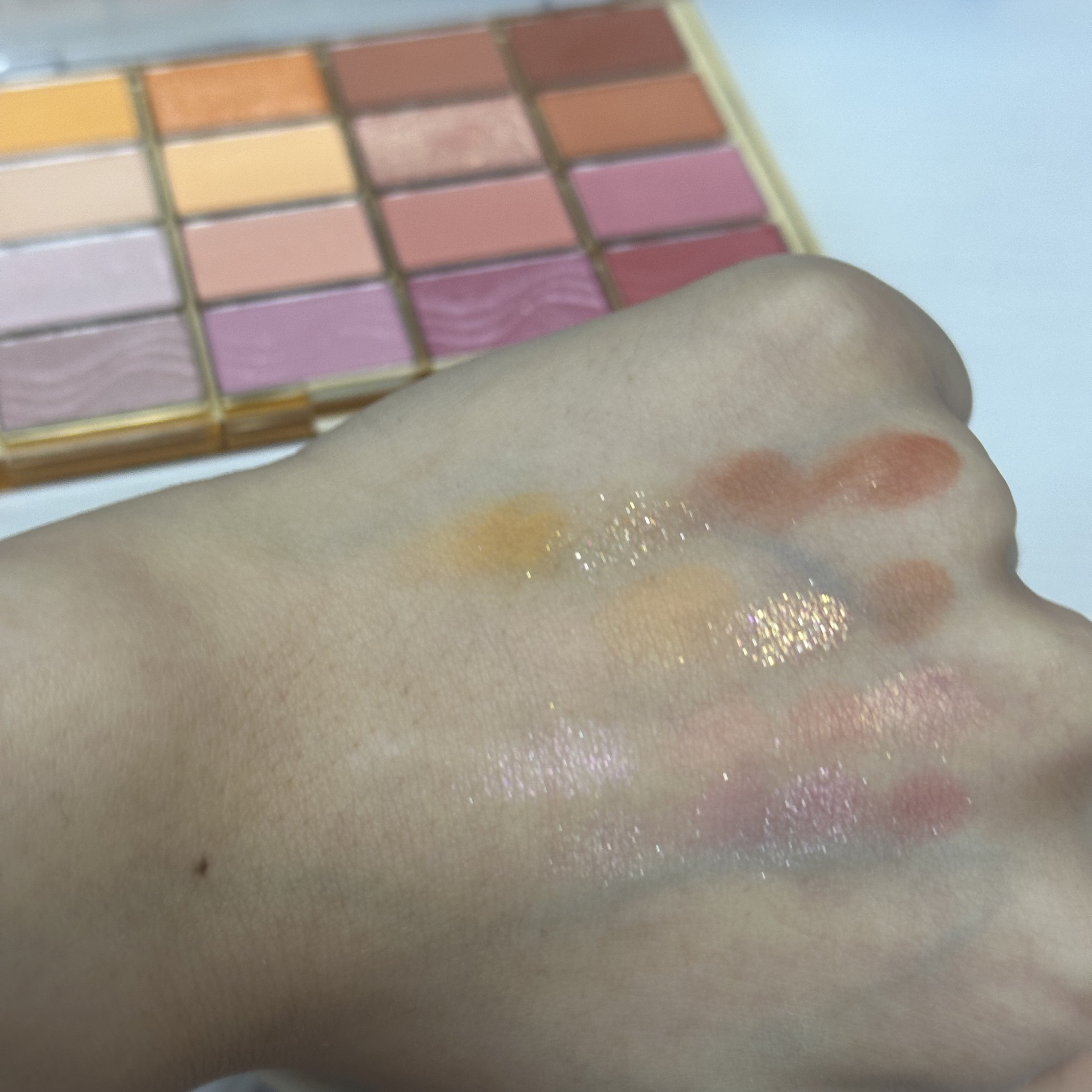 デュイジェルマキシグロス/wakemake/リップグロスを使ったクチコミ（3枚目）