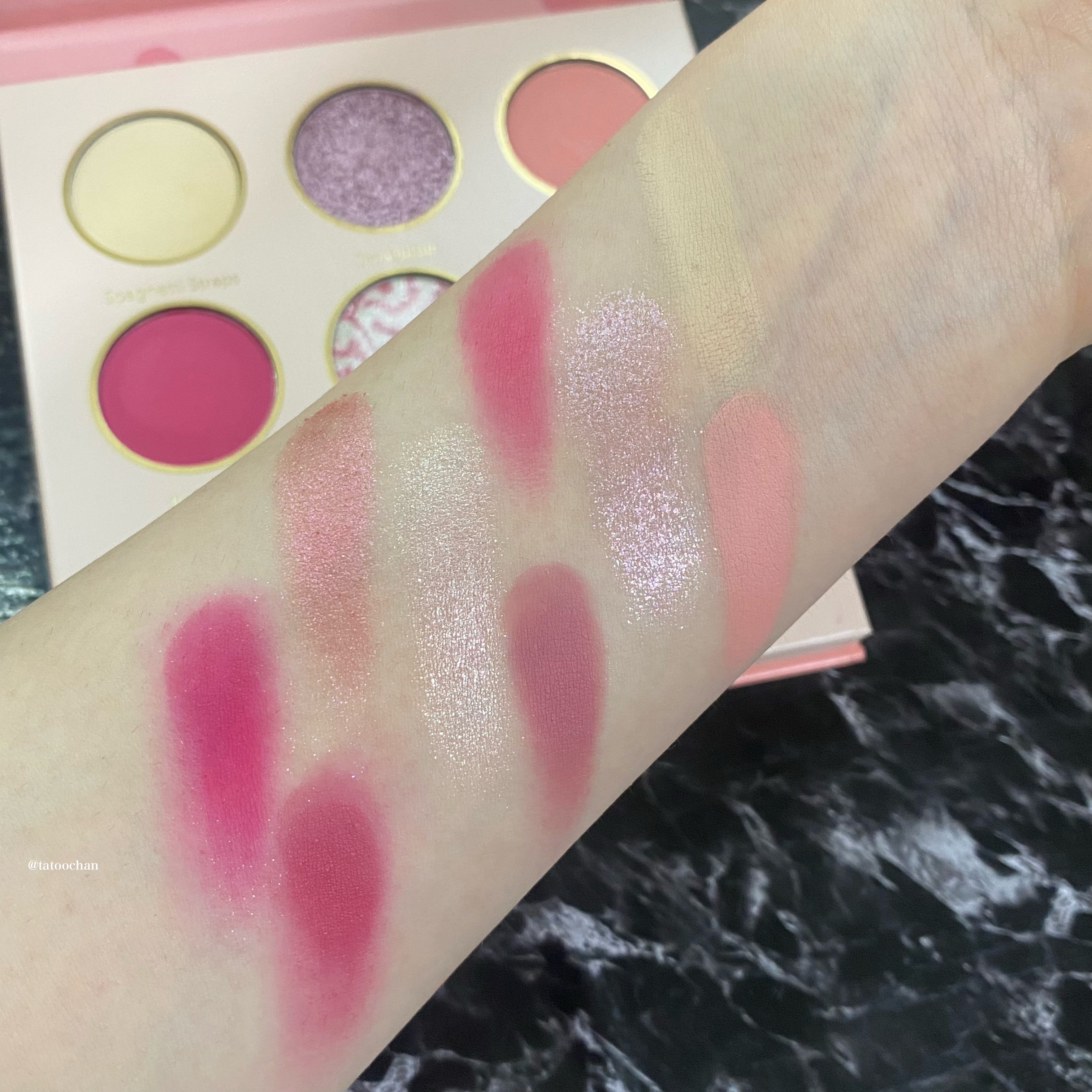 SHEGLAM Eye Candy アイパレットのクチコミ「ブルベさんでもっと強力なピンク求めてるんだよ！って人におすすめ🫢💞🩷


♡SHEGLAM ア.....」（3枚目）