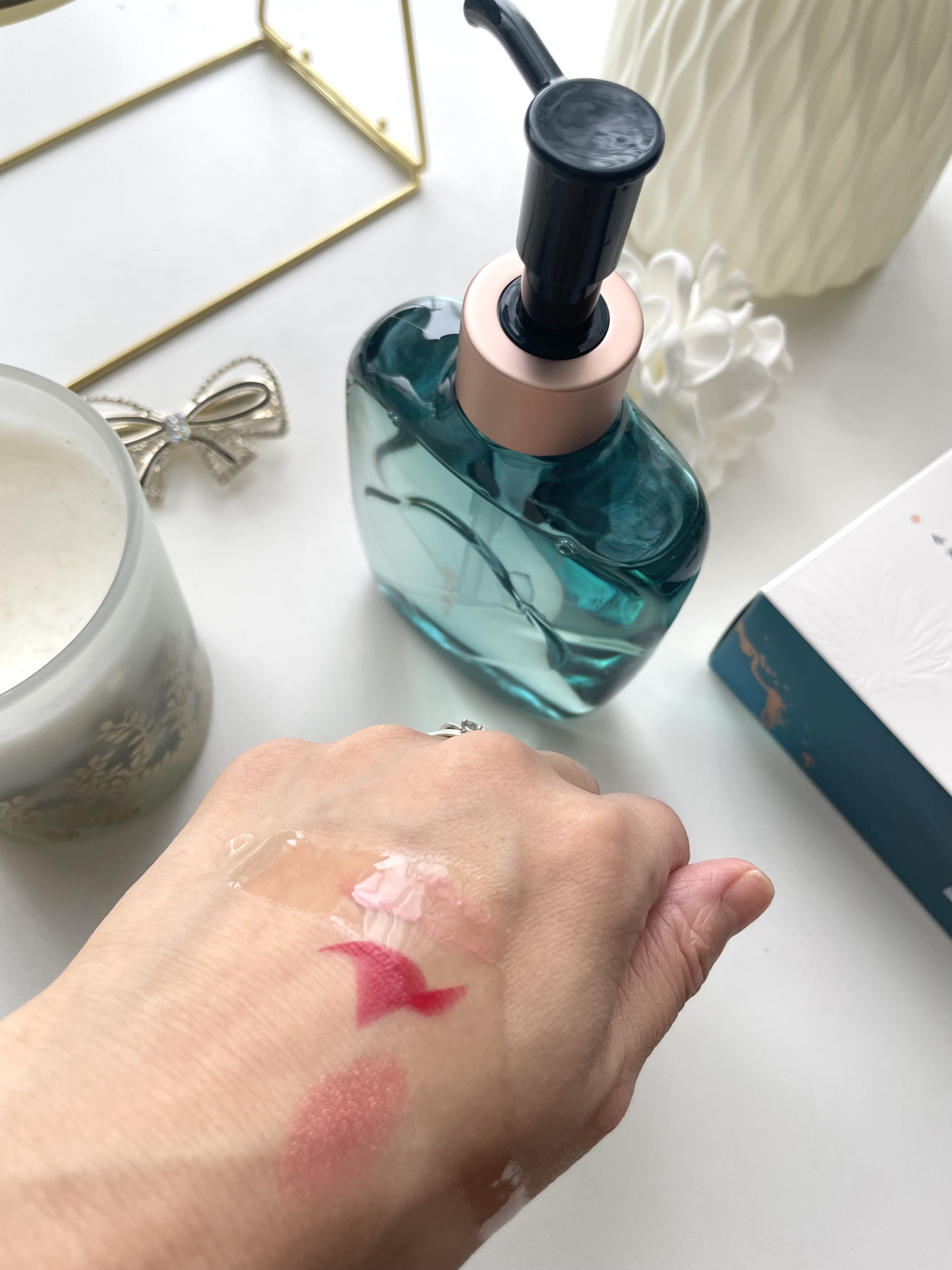 花萃浄顔 クレンジングオイル/花西子/オイルクレンジングを使ったクチコミ（2枚目）