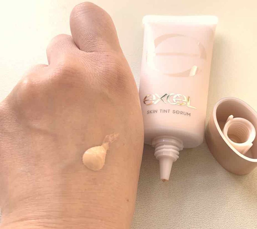 スキンティントセラム/excel/リキッドファンデーションを使ったクチコミ(2枚目)