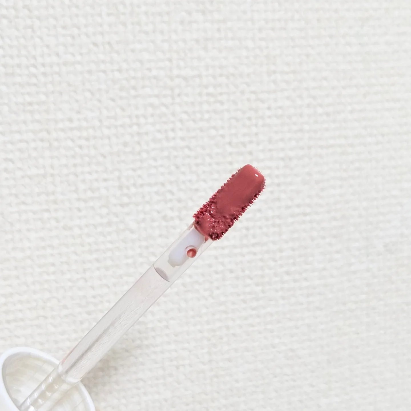 アップトゥーミー　ハグマイリップ　カラーロックプランパー/up2me/リッププランパーを使ったクチコミ（2枚目）