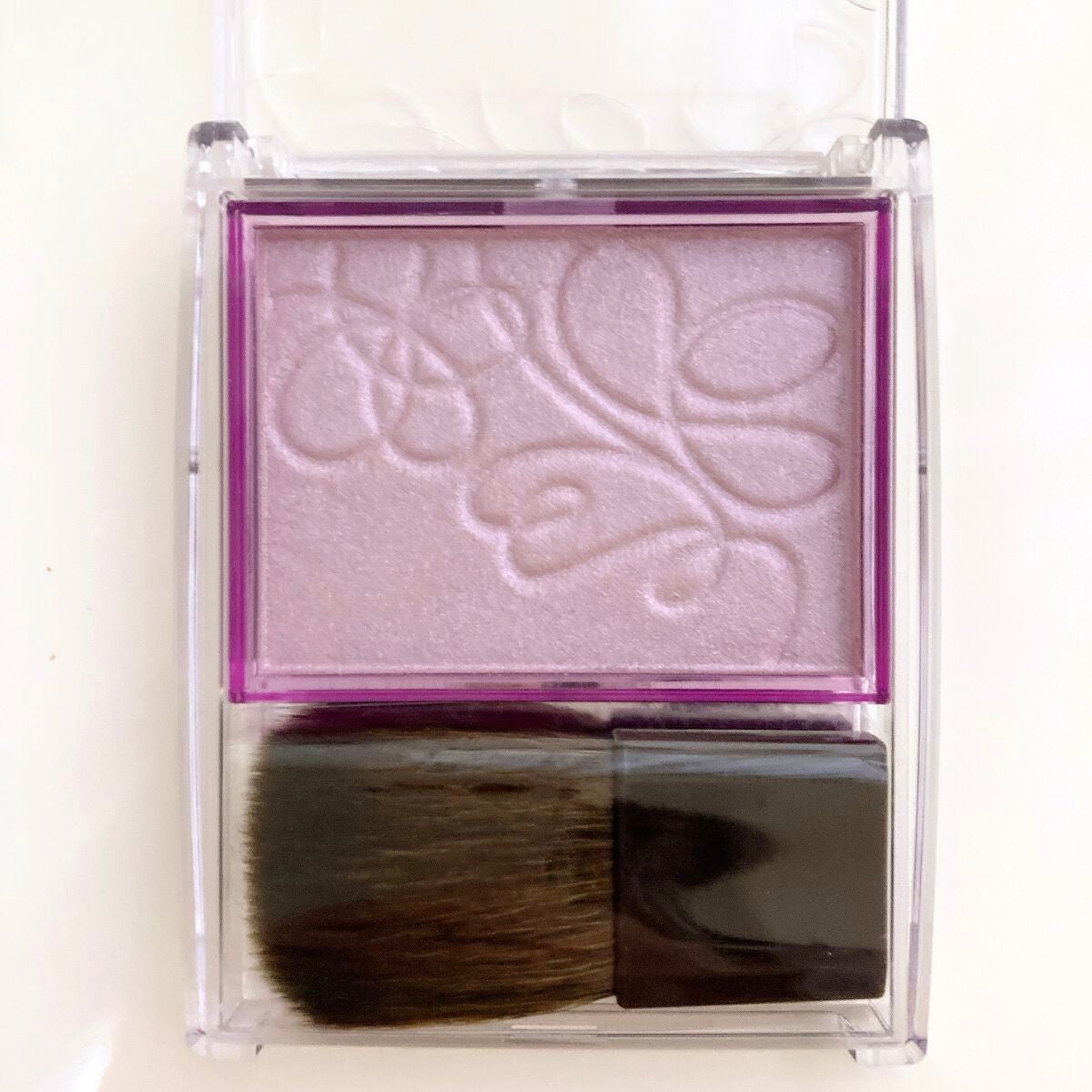 パールグロウニュアンサー/CEZANNE/パウダーハイライトを使ったクチコミ(2枚目)