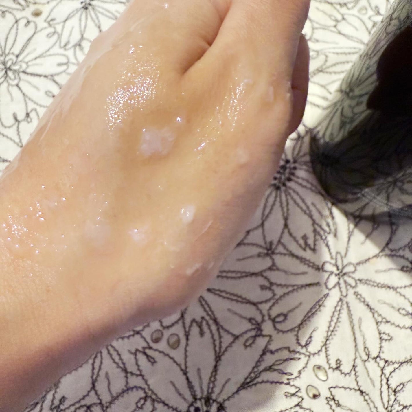 プラチナレーベル ヒト幹細胞エキス(*1)配合 ピーリング(*4)ジェル/プラチナレーベル/ピーリングを使ったクチコミ(3枚目)