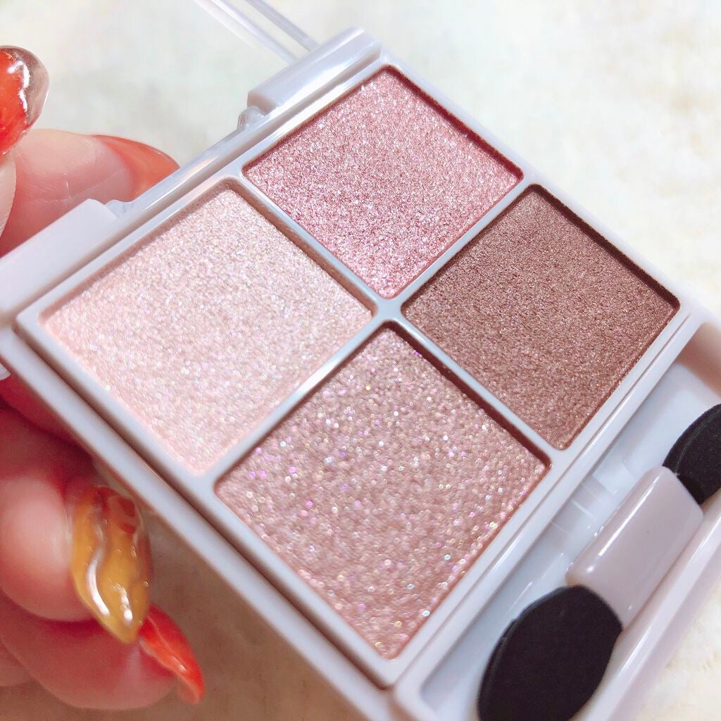 シルキースフレアイズ/キャンメイク/アイシャドウパレットを使ったクチコミ(2枚目)