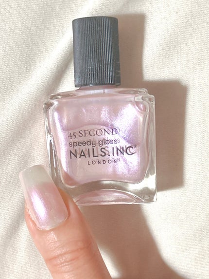 hana on LIPS 「ロンドン発🇬🇧NAILSINC💅#45光沢がすごいあってパッと..」(1枚目)