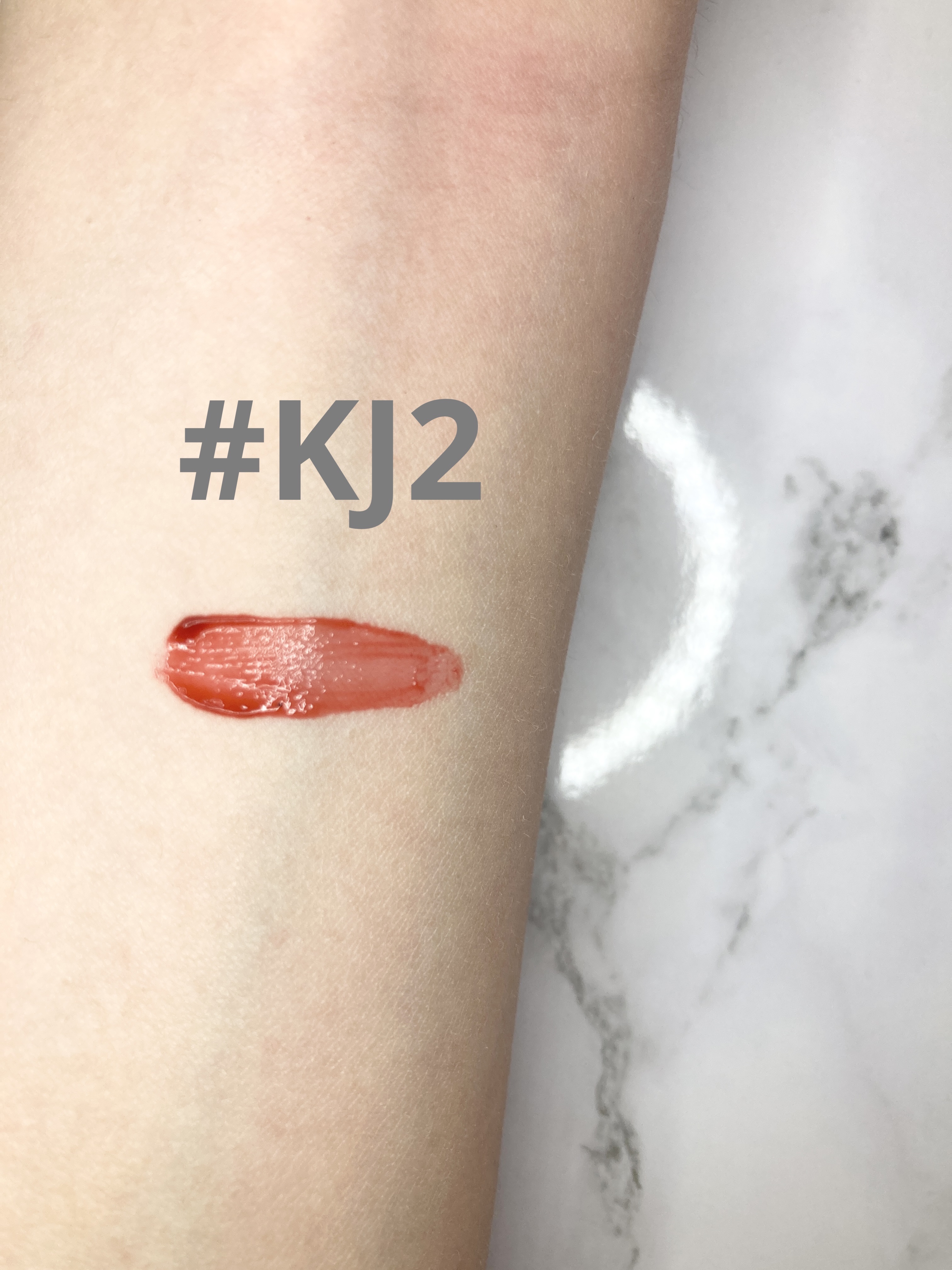 ICE CUBE GLOSSY/kakashow/リップグロスを使ったクチコミ（3枚目）