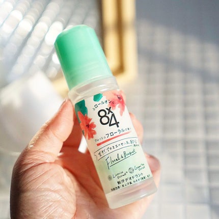 ロールオン フレッシュフローラルの香り/8x4/デオドラント・制汗剤を使ったクチコミ(2枚目)