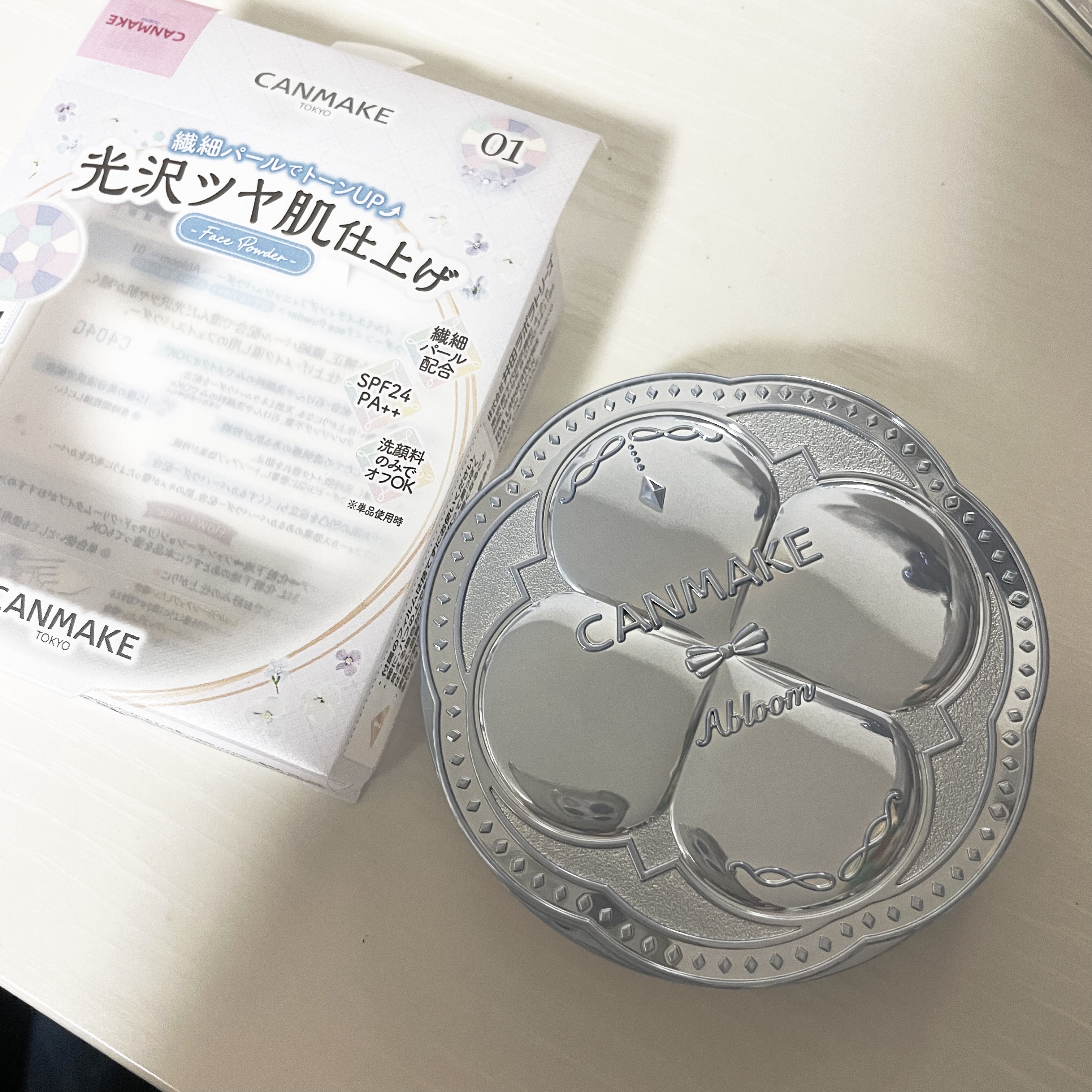 イルミネイティングフィニッシュパウダー　～Abloom～/キャンメイク/プレストパウダーを使ったクチコミ（1枚目）