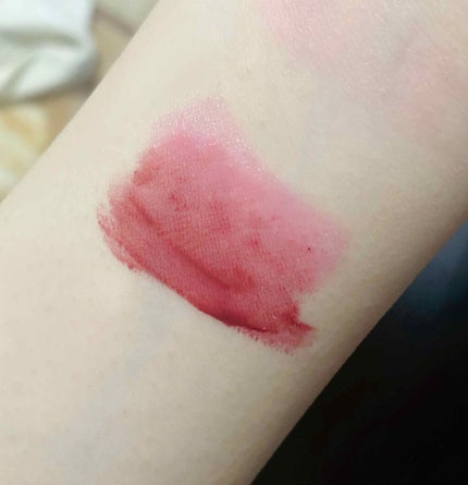 ジューシーラスティングティント/rom&nd/リップティントを使ったクチコミ(4枚目)