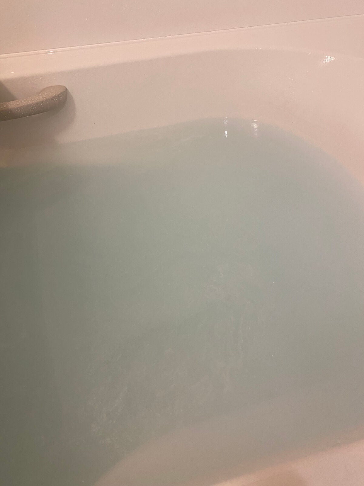 バスパウダー/LIPS and HIPS/無機塩系入浴剤を使ったクチコミ(4枚目)