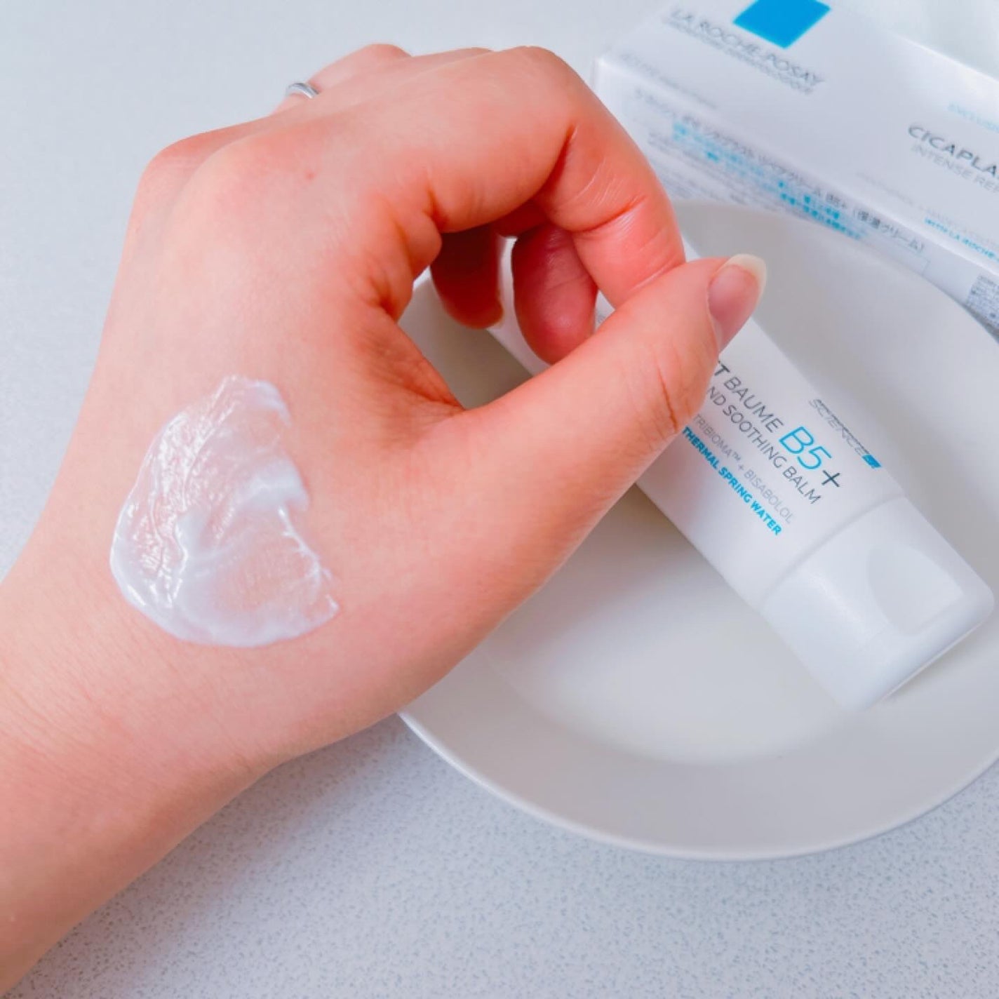 シカプラスト リペアクリーム B5+ /ラ ロッシュ ポゼ/フェイスクリームを使ったクチコミ(4枚目)